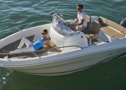 Cap Camarat 5.5 CC bateau jeanneau cap camarat 5 5 cc FP4 260x185 - Cap Camarat 5.5 CC