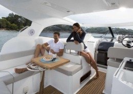 bateau jeanneau leader 36 FP3 260x185 - Leader 36 open avec arceau