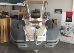 bateau occasion black fin elegance 7 53000 FP2 260x185 - Black Fin Elegance 7 2