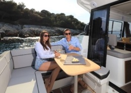 331f3279ec1dcc0329fdedae2790f764 260x185 - Merry Fisher 1095