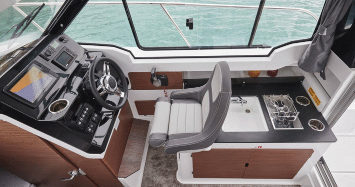 9249f42313feb38423c97dbdce53b3fc 710x375 - Merry Fisher 795 Série 2