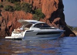 bateau jeanneau leader 33 FP4 260x185 - Leader 33 open avec arceau