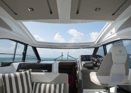 bateau jeanneau leader 33 FP8 260x185 - Leader 33 open avec arceau