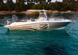 Cap Camarat 7.5 CC Série 3 cap camarat cc 7 5 serie 3 1 260x185 - Cap Camarat 7.5 CC Série 3