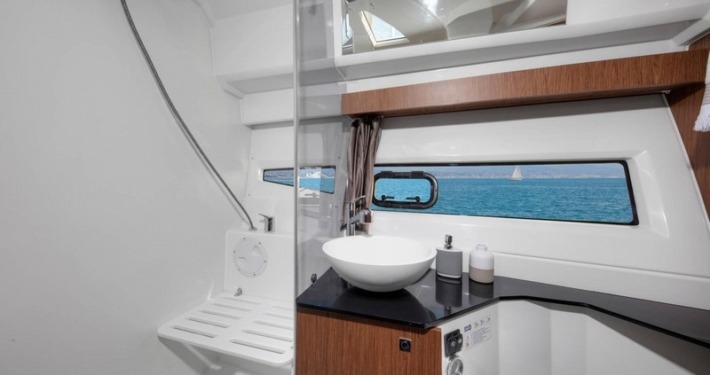 mini 3b9c94615adaa9750521929380a35f96 710x375 - Merry Fisher 1095 FLY