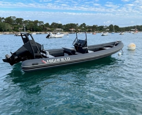 Patrol 760 4 495x400 - Bateaux &agrave; moteurs