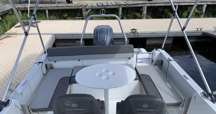 CAP CAMARAT 6 68 710x375 - Cap Camarat 6.5 CC S&eacute;rie 3