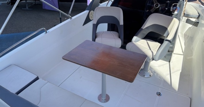 BENETEAU FLYER 6.6 SPACEDECK mini FLYER 6 14 710x375 - BENETEAU FLYER 6.6 SPACEDECK