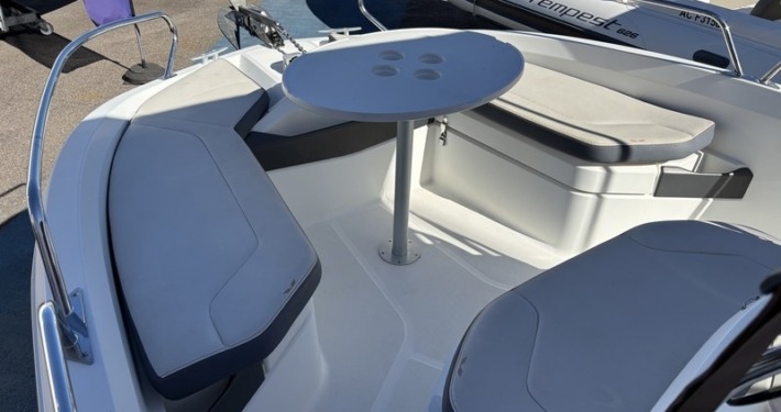 BENETEAU FLYER 6.6 SPACEDECK mini FLYER 6 20 710x375 - BENETEAU FLYER 6.6 SPACEDECK