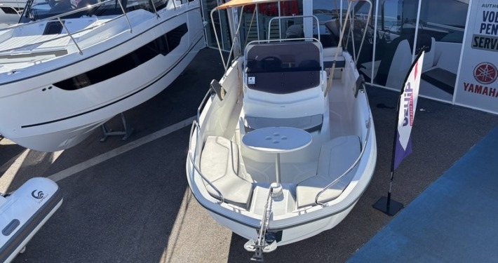 BENETEAU FLYER 6.6 SPACEDECK mini FLYER 6 5 710x375 - BENETEAU FLYER 6.6 SPACEDECK