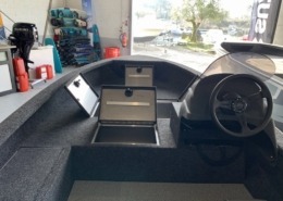 Riverlake 465 FMSC 4 260x185 - Riverlake 465 Side Console