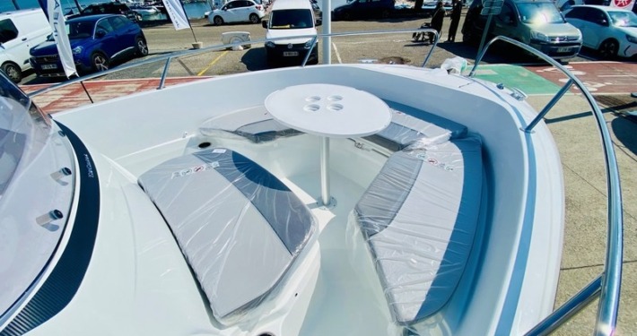 Cap Camarat 6.5 CC Série 3 Cap Camarat 6.5 CC 9 710x375 - Cap Camarat 6.5 CC Série 3