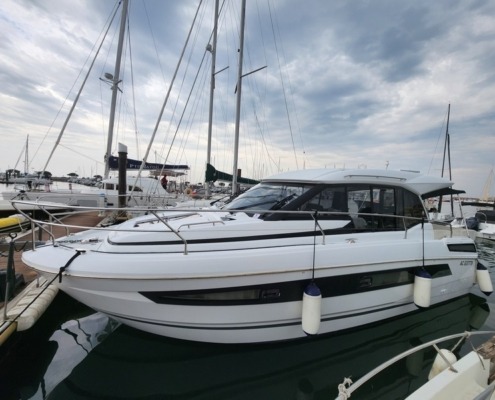 mini BD 495x400 - Bateaux &agrave; moteurs