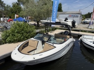 mini image00007 300x225 - Location bateau Biscarrosse