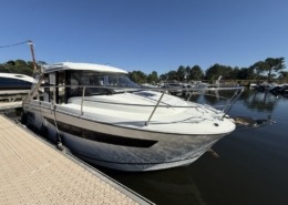 Jeanneau Merry Fisher 895 Offshore mini IMG 2257 260x185 - Jeanneau Merry Fisher 895 Offshore