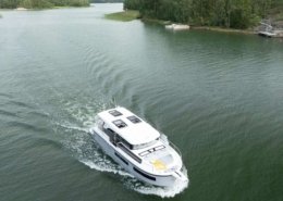 Delphia 11 Sedan 5 260x185 - Delphia 11 Sedan