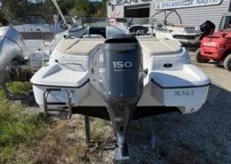 6 260x185 - Jeanneau Doral 216CC