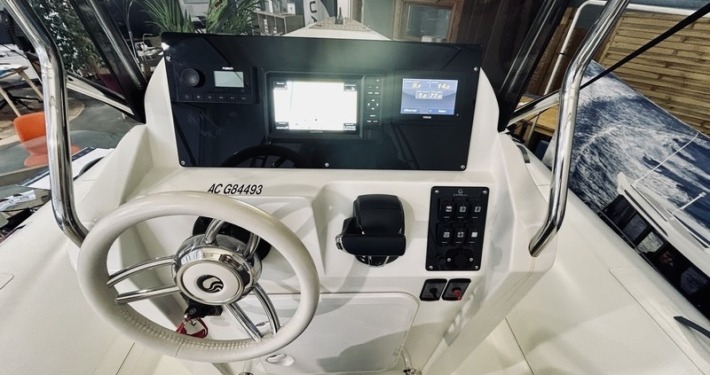 Capelli Tempest 700 mini IMG 4216 710x375 - Capelli Tempest 700