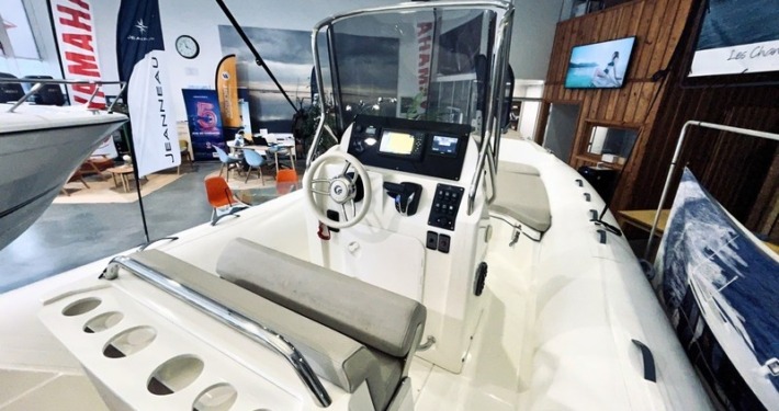 Capelli Tempest 700 mini IMG 4218 710x375 - Capelli Tempest 700