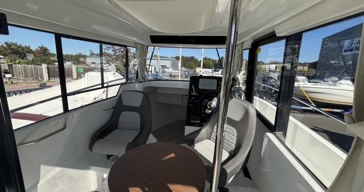 Jeanneau Merry Fisher 695 Sport mini Merry Fisher 695 Sport 6 710x375 - Jeanneau Merry Fisher 695 Sport