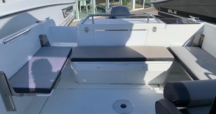 5 710x375 - Jeanneau Merry Fisher 695 Marlin