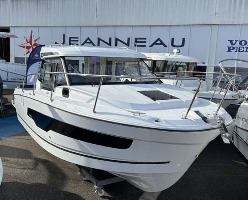 Merry Fisher 795 S2 1 495x400 - Bateaux &agrave; moteurs