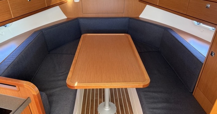 BAVARIA 29 9 710x375 - BAVARIA 29 SPORT