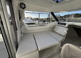 BOUCHEZ 695 SPORT 34 260x185 - Jeanneau Merry Fisher 695