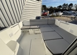 BOUCHEZ 695 SPORT 36 260x185 - Jeanneau Merry Fisher 695