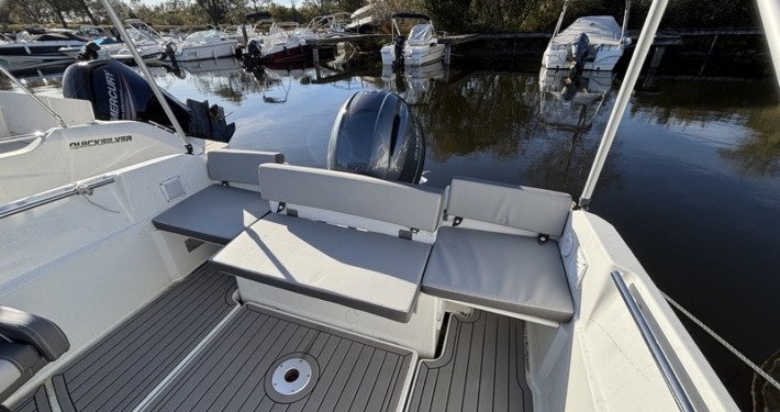 CAP CAMARAT 5 12 710x375 - Jeanneau Cap Camarat 5.5 WA S2