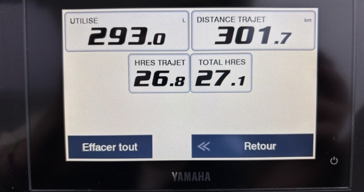 BOUCHEZ 695 SPORT 8 710x375 - Jeanneau Merry Fisher 695