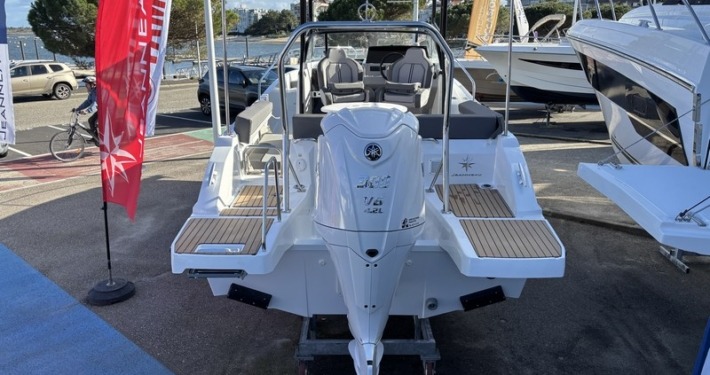 CC 7.5 WA 3 16 710x375 - Cap Camarat 7.5 WA S&eacute;rie 3