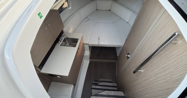 Cap Camarat 9.0 WA 2 14 710x375 - Cap Camarat 9.0 WA S&eacute;rie 2