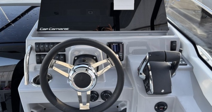 Cap Camarat 9.0 WA 2 17 710x375 - Cap Camarat 9.0 WA S&eacute;rie 2