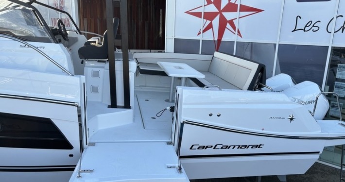 Cap Camarat 9.0 WA 2 21 710x375 - Cap Camarat 9.0 WA S&eacute;rie 2