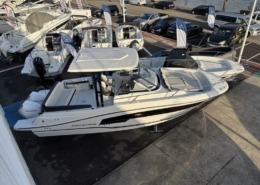 Cap Camarat 9.0 WA 2 4 260x185 - Cap Camarat 9.0 WA S&eacute;rie 2