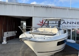 Cap Camarat 9.0 WA 2 9 260x185 - Cap Camarat 9.0 WA S&eacute;rie 2