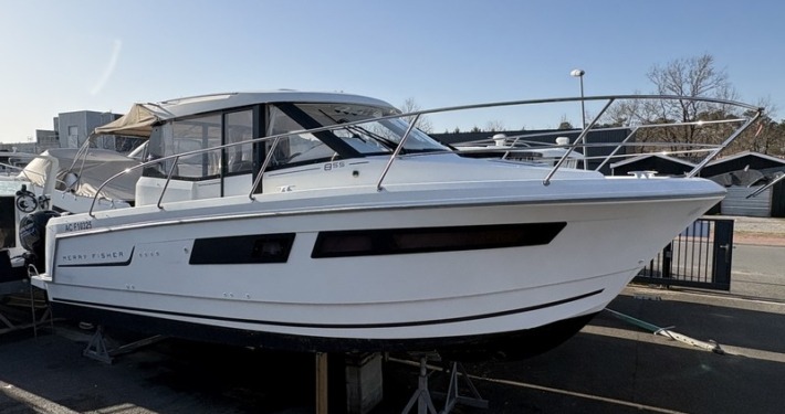 mini IMG 0113 710x375 - Jeanneau Merry Fisher 855 Croisi&egrave;re