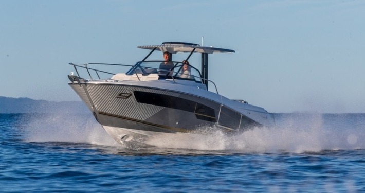 Cap Camarat 9.0 WA Série 2 Cap Camarat 9.0 WA2 2 710x375 - Cap Camarat 9.0 WA Série 2