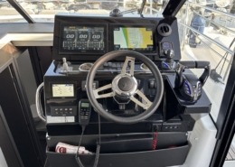 Jeanneau Merry Fisher 1295 Fly mini 7 260x185 - Jeanneau Merry Fisher 1295 Fly