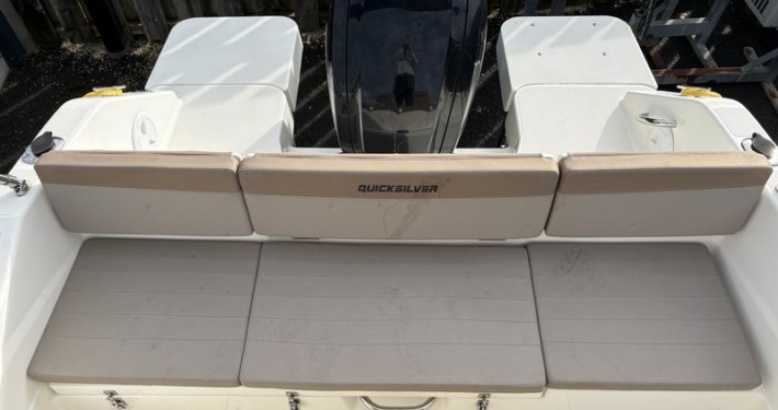 Quicksilver Activ 550 open 9 710x375 - Quicksilver Activ 555 Open