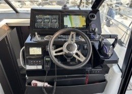 Jeanneau Merry Fisher 1295 Fly mini 7 260x185 - Jeanneau Merry Fisher 1295 Fly