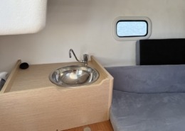 B2 702 15 260x185 - Cap Ferret 702 Sundeck