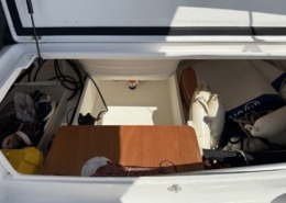 B2 702 3 260x185 - Cap Ferret 702 Sundeck