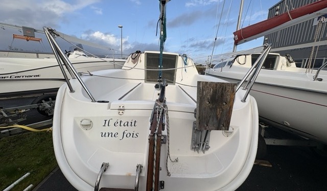 Blue Djinn IMG 0022 Moyenne 640x375 - Blue Djinn