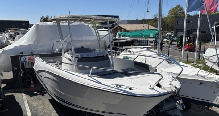 Cap Camarat 6.5 CC Serie 3 1 710x375 - Cap Camarat 6.5 CC S&eacute;rie 3