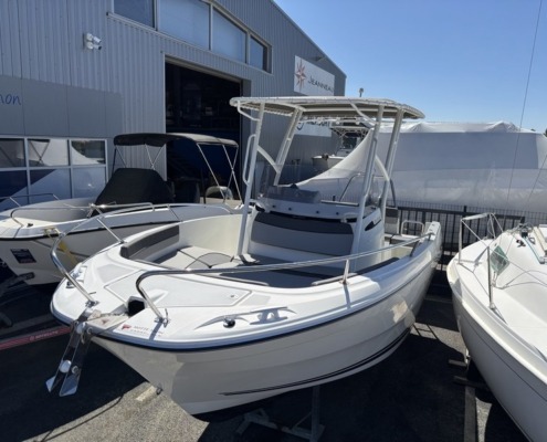 Accueil Cap Camarat 6.5 CC Serie 3 495x400 - Accueil