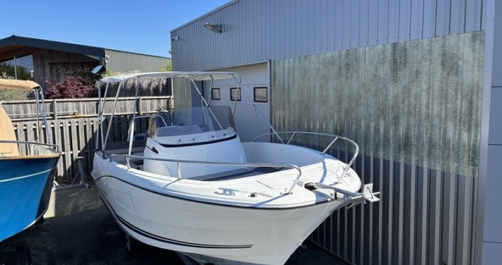 Cap Camarat 6.5 CC Serie 3 1 710x375 - Cap Camarat 6.5 CC S&eacute;rie 3