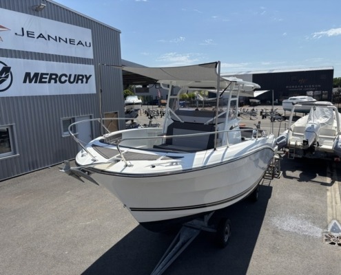 capcamarat 9.0cc 1 495x400 - Bateaux &agrave; moteurs