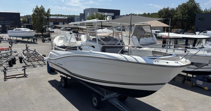 capcamarat 9.0cc 2 710x375 - Cap Camarat 9.0 CC